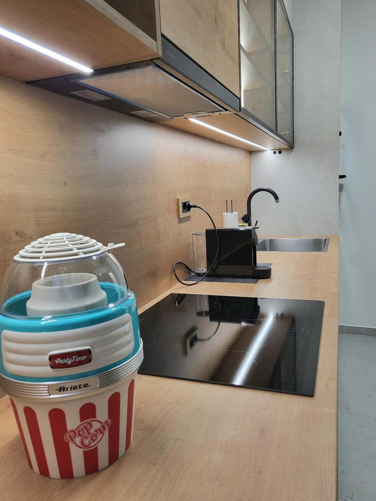Pam22 Two Bedroom Apartment Zagreb